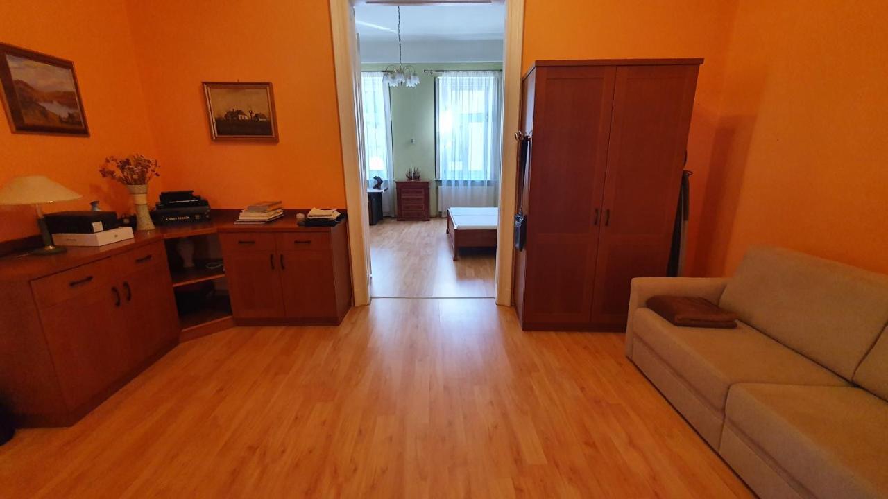 Ferienwohnung Casa Tajola Kecskemét Exterior foto