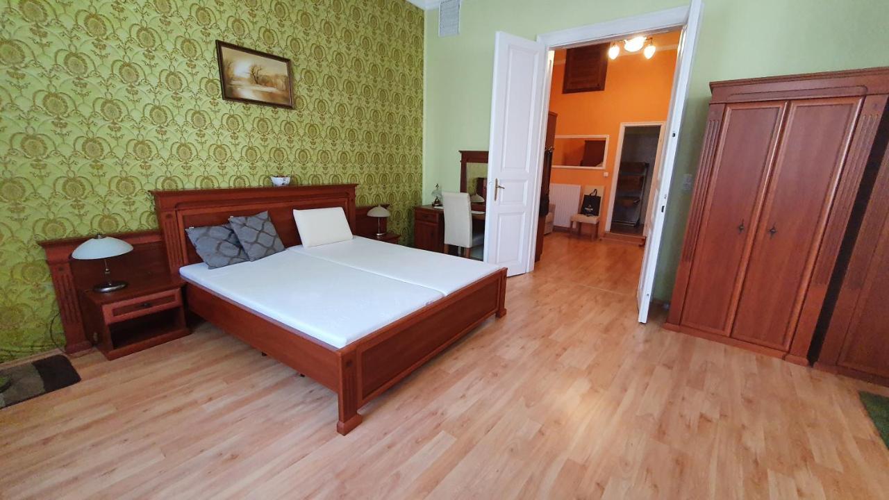 Ferienwohnung Casa Tajola Kecskemét Exterior foto